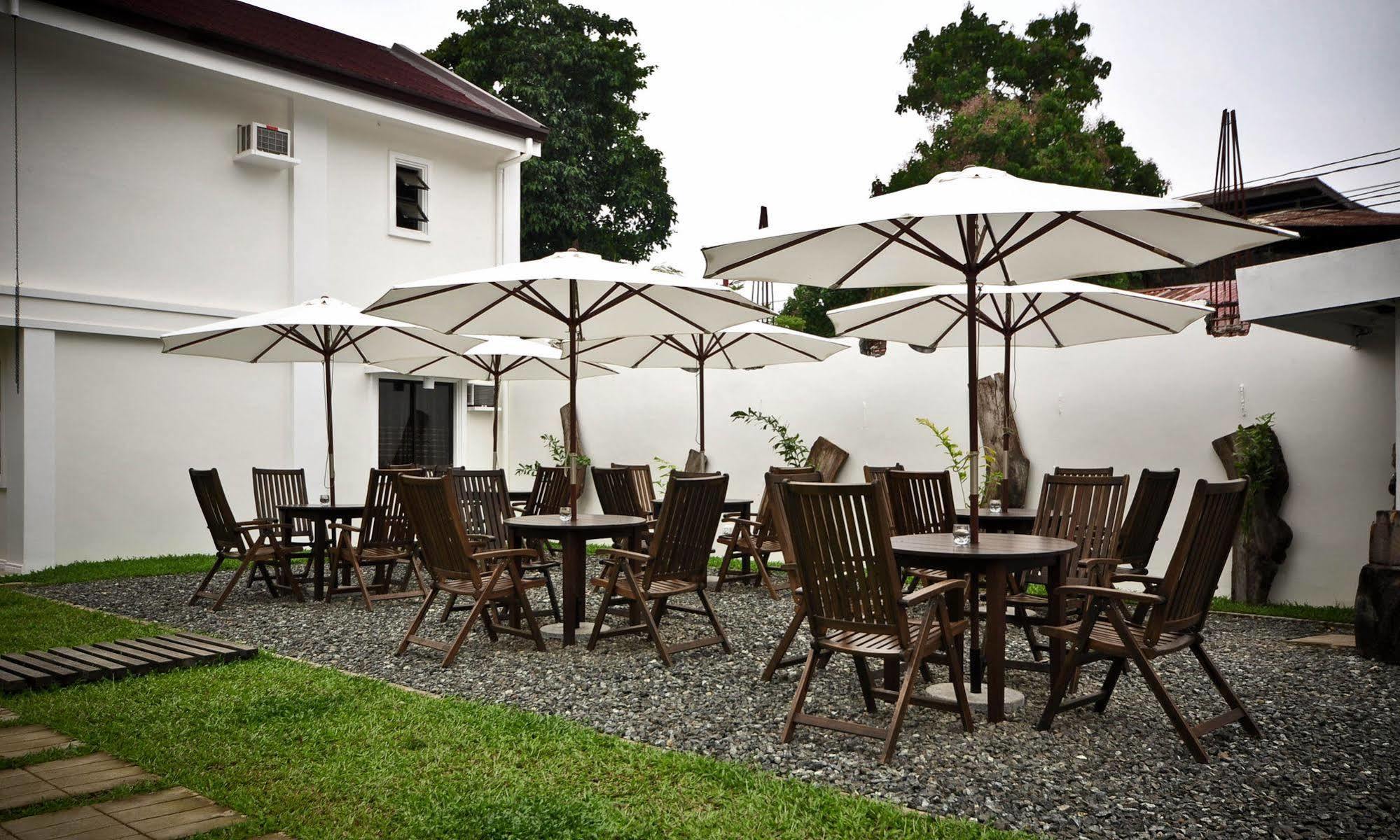 Cleon Villas Pension Puerto Princesa Exterior photo
